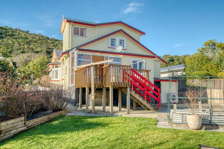 Photo of property in 8 Kilgour Road, Greymouth, 7805