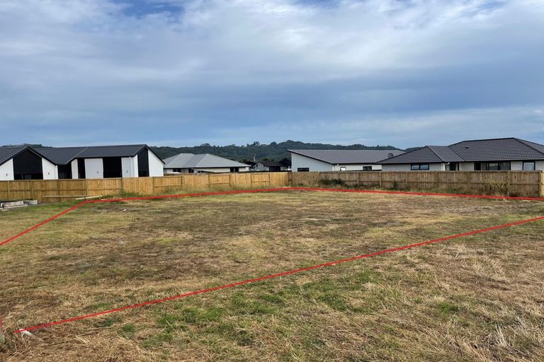 Photo of property in 10 Palm Drive, Whitianga, 3510