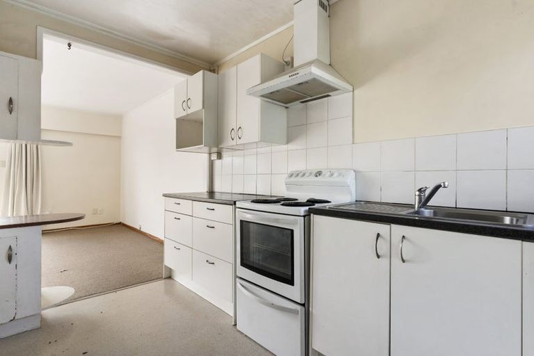 Photo of property in 3/1 Botany Road, Howick, Auckland, 2010