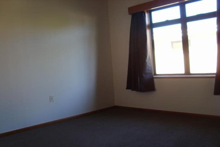 Photo of property in 20 Trevelyan Street, Onekawa, Napier, 4110