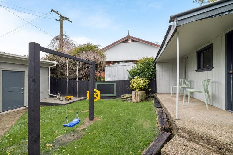 Photo of property in 69 Barr Street, Kenmure, Dunedin, 9011