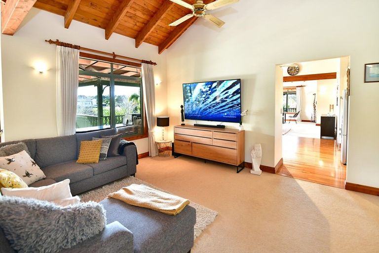 Photo of property in 2 Binnacle Rise, Gulf Harbour, Whangaparaoa, 0930