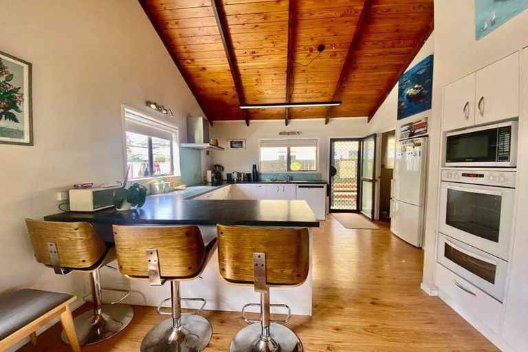 Photo of property in 8 Powhiri Avenue, Kensington, Whangarei, 0112