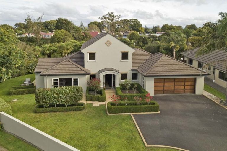 Photo of property in 10 Takapu Place, Huntington, Hamilton, 3210