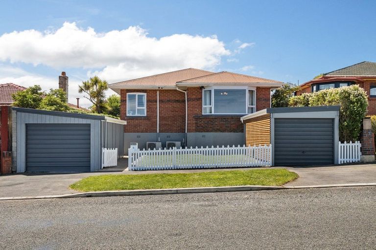 Photo of property in 61 Riselaw Road, Calton Hill, Dunedin, 9012