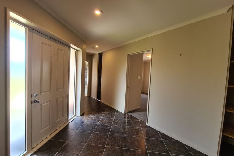 Photo of property in 12 Stanwood Grove, Darfield, 7510