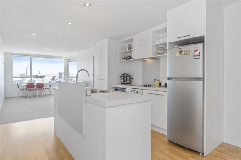 Photo of property in Algarve Apartments, 314/332 Maunganui Road, Mount Maunganui, 3116