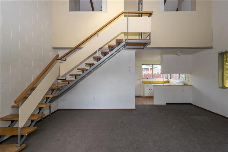 Photo of property in 5a Carvell Street, Blenheim, 7201