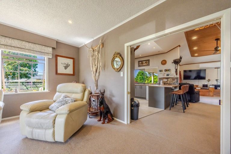 Photo of property in 105 Lindsay Road, Waipukurau, 4283