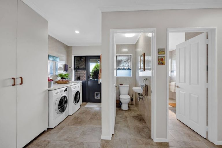 Photo of property in 9 Elizabeth Grove, Stratford, 4332