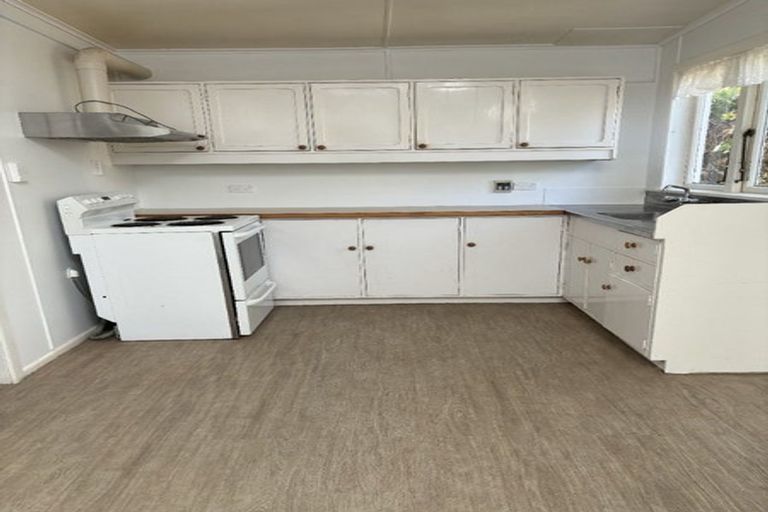 Photo of property in 55 Hatton Street, Karori, Wellington, 6012