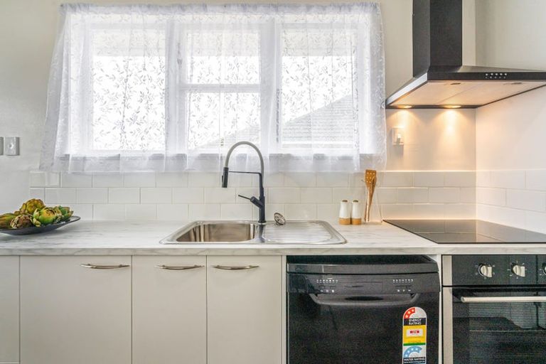 Photo of property in 5 Firth Crescent, Otara, Auckland, 2025