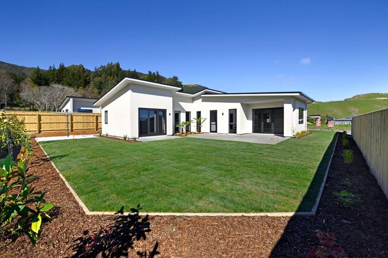 Photo of property in 43 Sanctuary Drive, Stoke, Nelson, 7011