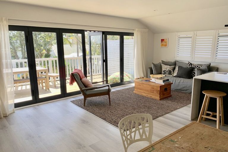 Photo of property in 24 Saint Leonards Road, Devonport, Auckland, 0624