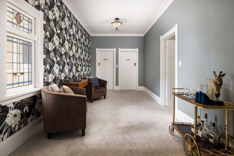 Photo of property in 70 Queen Street, Cambridge, 3434