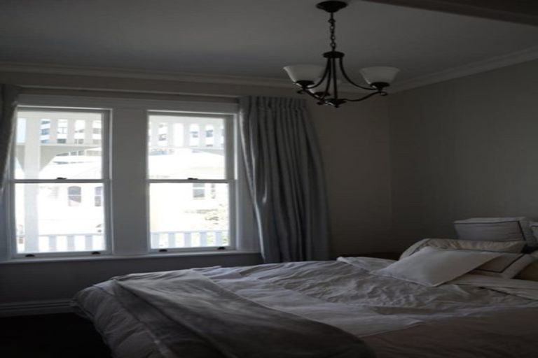 Photo of property in 15 Portland Crescent, Thorndon, Wellington, 6011