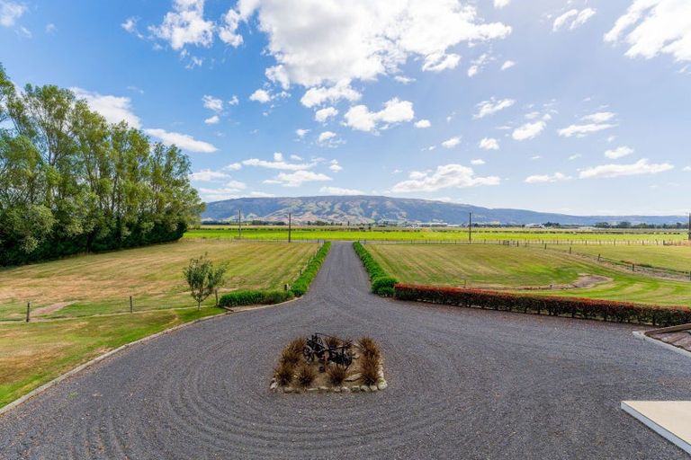 Photo of property in 651 Centre Road, Momona, Outram, 9073