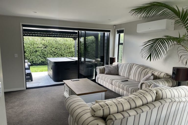 Photo of property in 15 Keys Street, Elderslea, Upper Hutt, 5018