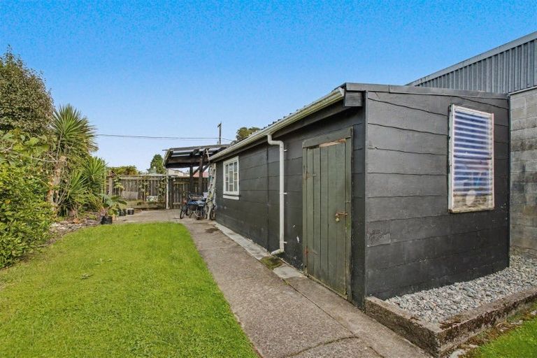 Photo of property in 298 Palmerston Street, Westport, 7825