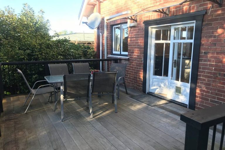 Photo of property in 8 Ross Street, Roslyn, Dunedin, 9010