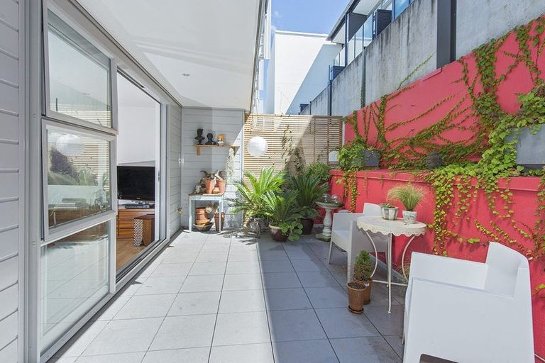 Photo of property in 1d/2 Dickens Street, Grey Lynn, Auckland, 1021