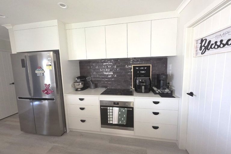 Photo of property in 6 Tara Iti Way, Coastlands, Whakatane, 3120