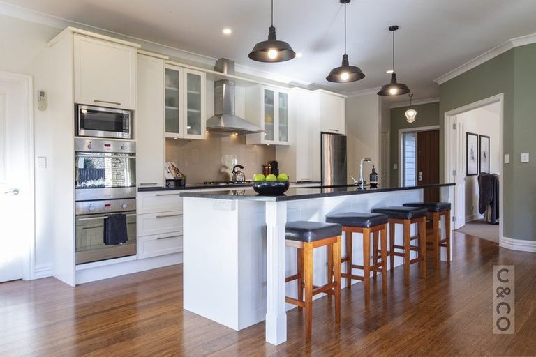 Photo of property in 4 Crabb Fields Lane, Riverhead, 0820