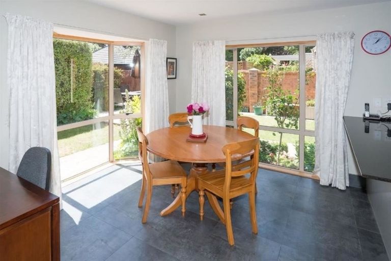 Photo of property in 2/187c Waimea Terrace, Beckenham, Christchurch, 8023