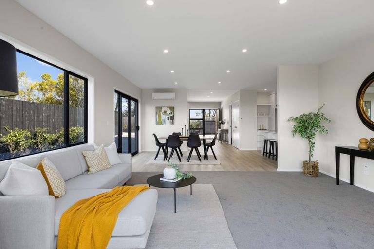 Photo of property in 57 Upper Harbour Drive, Greenhithe, Auckland, 0632