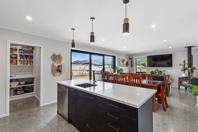 Photo of property in 12 Kotukutuku Street, Ngaruawahia, 3720