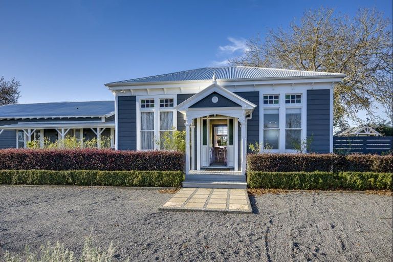 Photo of property in 461 Saint Georges Road, Havelock North, 4130