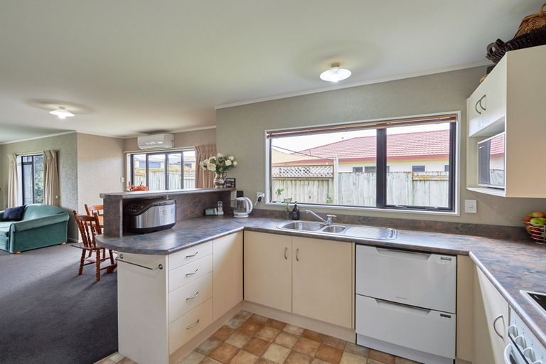 Photo of property in 87 Parnell Heights, Kelvin Grove, Palmerston North, 4414
