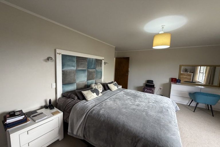 Photo of property in 61 Karina Road, Merrilands, New Plymouth, 4312