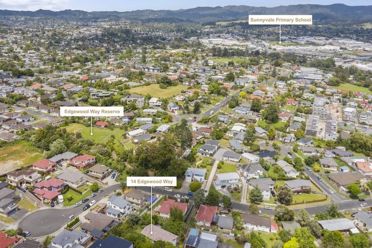 Photo of property in 14 Edgewood Way, Henderson, Auckland, 0612