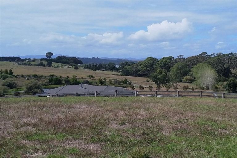 Photo of property in 33 Wairangi Road, Kerikeri, 0294