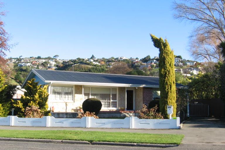 Photo of property in 12 Landsdowne Terrace, Cashmere, Christchurch, 8022