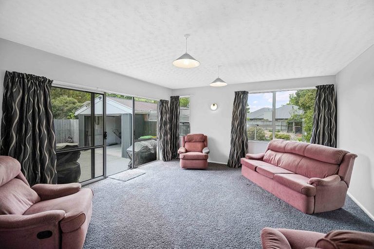 Photo of property in 124 East Belt, Lincoln, 7608