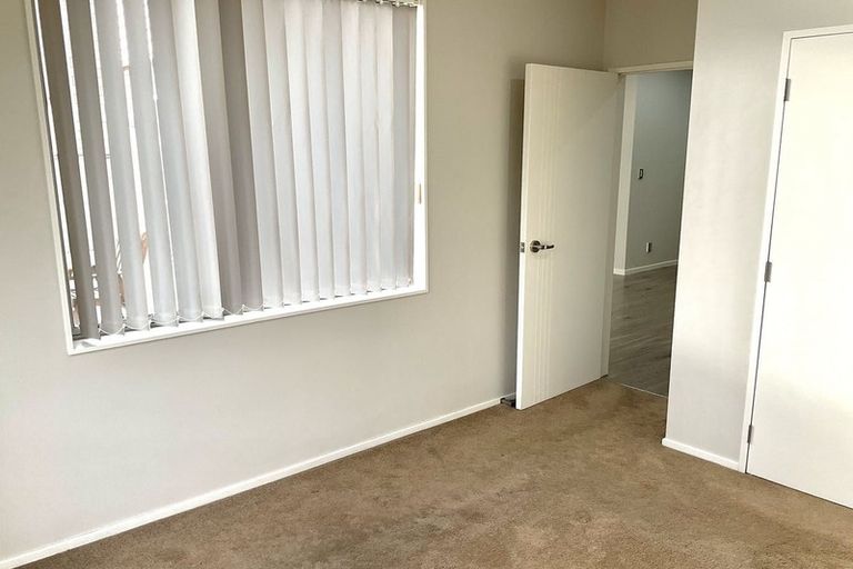 Photo of property in 20 Ballindrait Drive, Flat Bush, Auckland, 2019