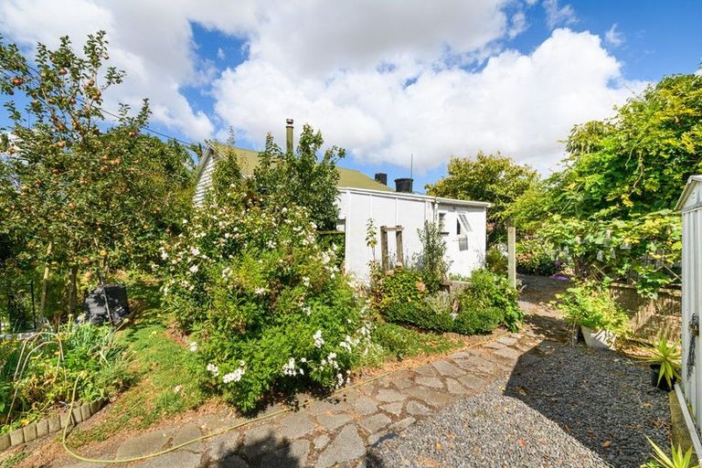 Photo of property in 9 Lambert Street, Marton, 4710