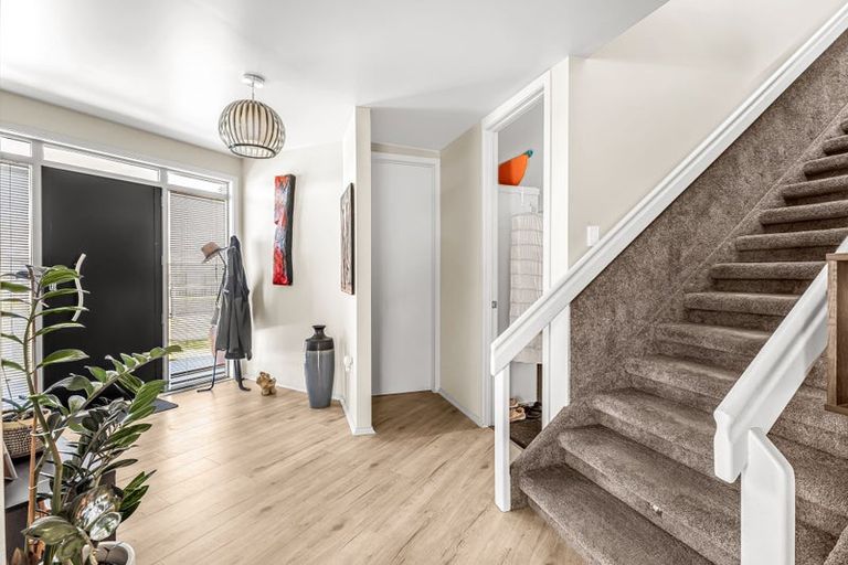 Photo of property in 7 Mermaid Place, Whitianga, 3510