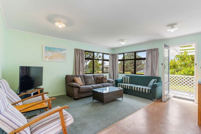 Photo of property in 115 Sylvia Road, Whangamata, 3620