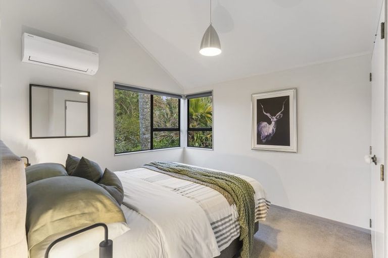 Photo of property in 28 Willow Avenue, Birkenhead, Auckland, 0626