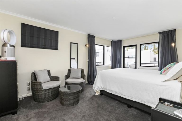 Photo of property in 4/2 Sixth Avenue, Tauranga, 3110