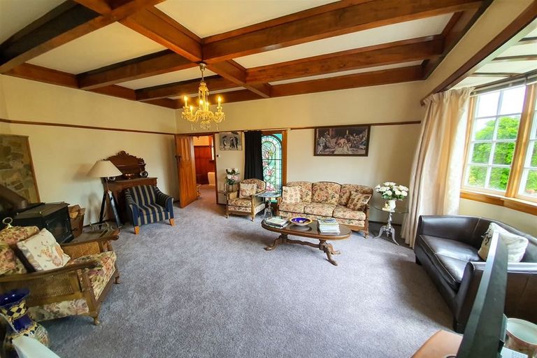 Photo of property in 17 Rhodes Street, Waimate, 7924