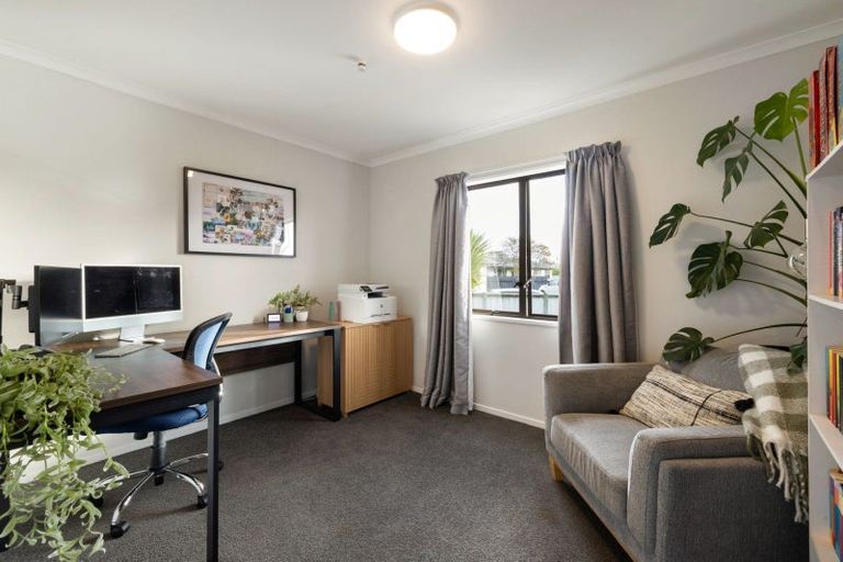 Photo of property in 5 Mckinley Place, Nawton, Hamilton, 3200