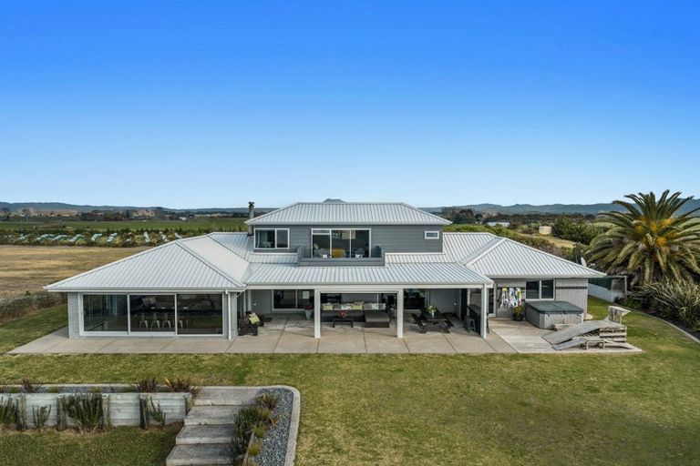 Photo of property in 1030 Thornton Road, Matata, Whakatane, 3194