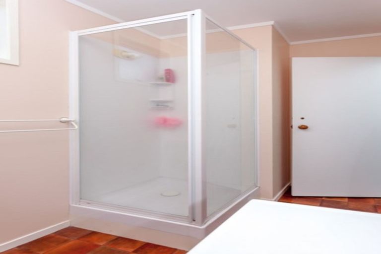 Photo of property in 123 Sharyn Place, Whangamata, 3620