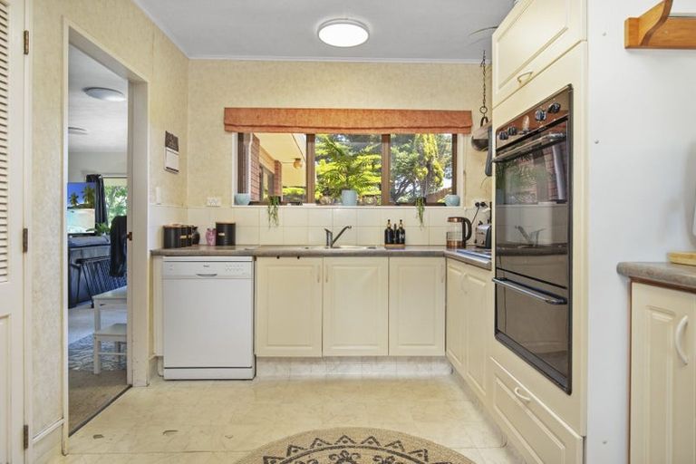 Photo of property in 44 Manly Street, Paraparaumu Beach, Paraparaumu, 5032