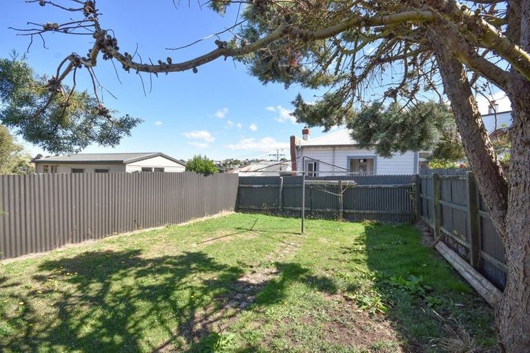 Photo of property in 14 Peel Street, Mornington, Dunedin, 9011