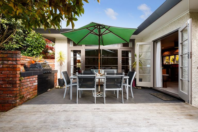 Photo of property in 38 Franklin Avenue, Hokowhitu, Palmerston North, 4410